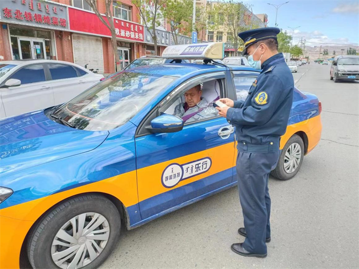 呼和浩特市客运出租汽车行业迎来百日整治行动