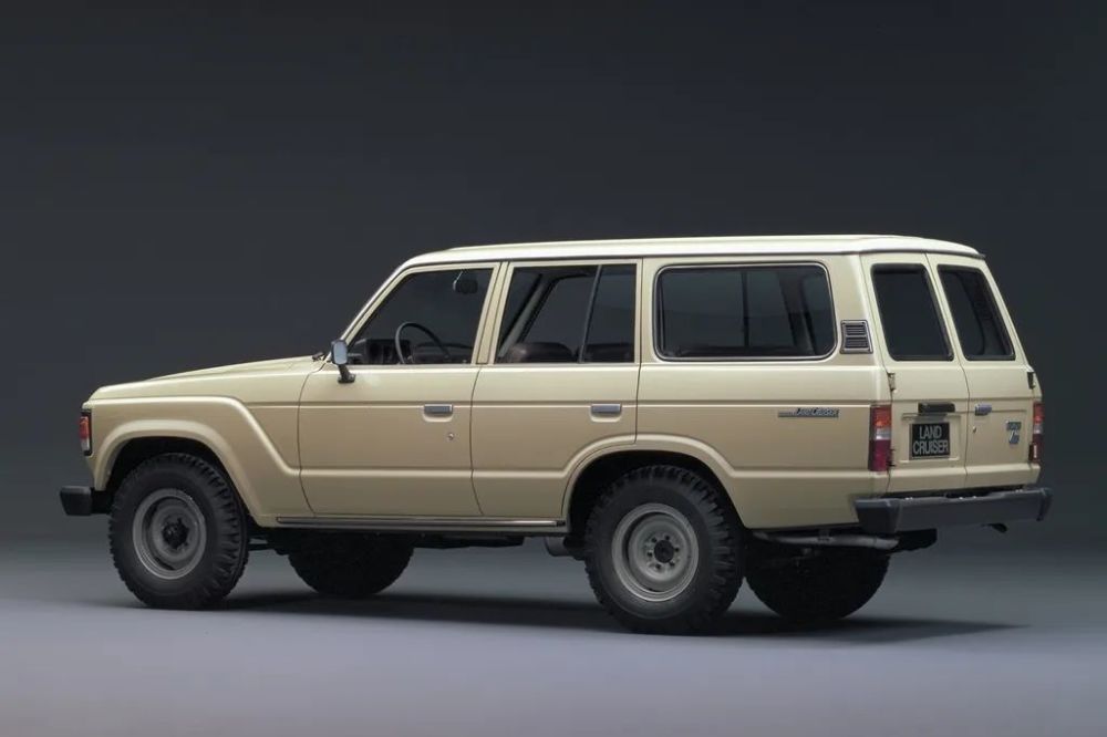 有路就有丰田车没路也有陆巡gcd陆巡lc60试玩文中有抽奖