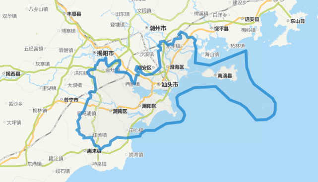 南海西北海岸,分別與兄弟城市潮州市和揭陽市相毗鄰,與福建省漳州市