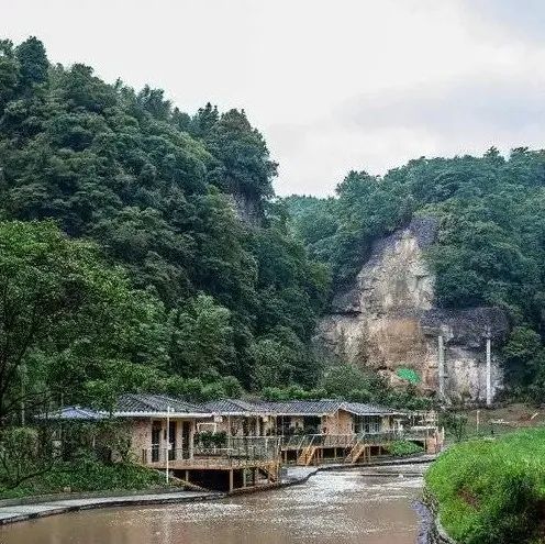然哥说文旅|夏日清凉:威远石板河和隆昌古宇湖_腾讯新闻