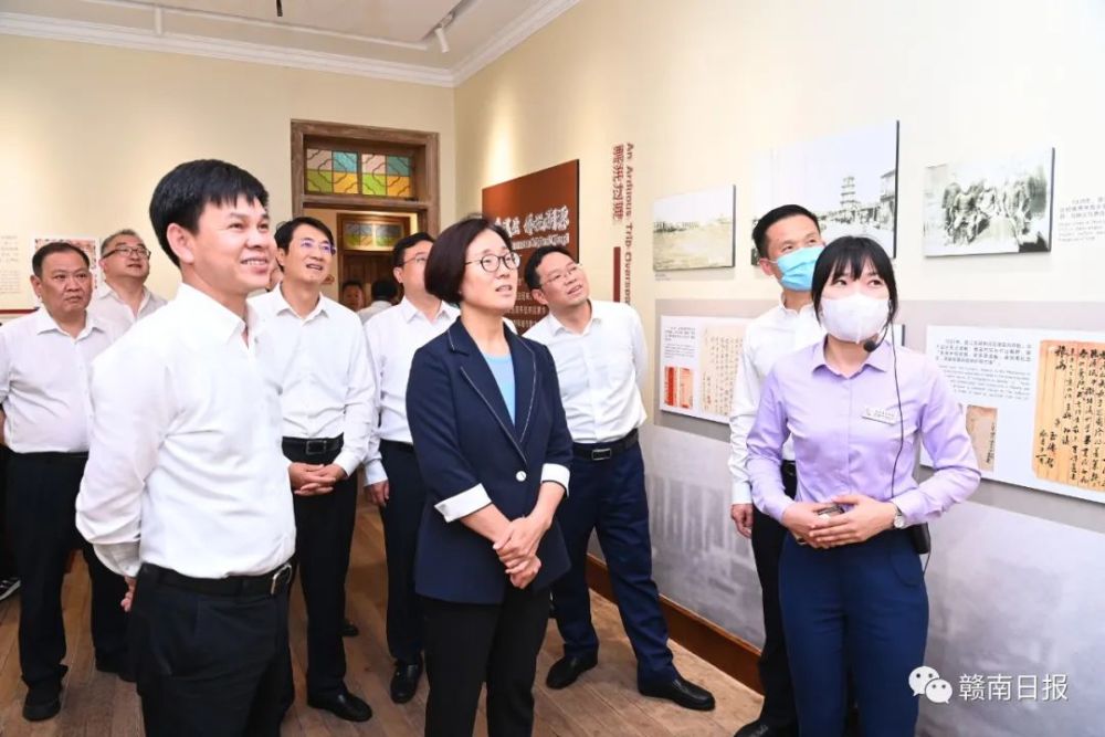 赣州市领导何琦,孙敏,陈水连参加.