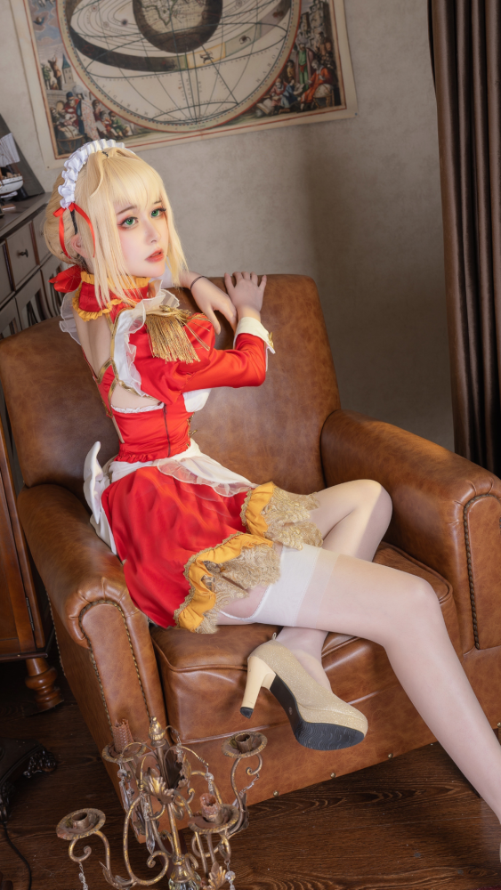 cos:女仆尼禄cos正片@柠檬骨酱