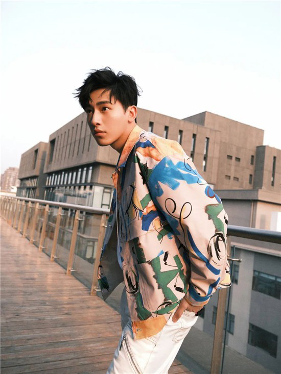 光影星播客辛云来从稚嫩青涩到轻成熟