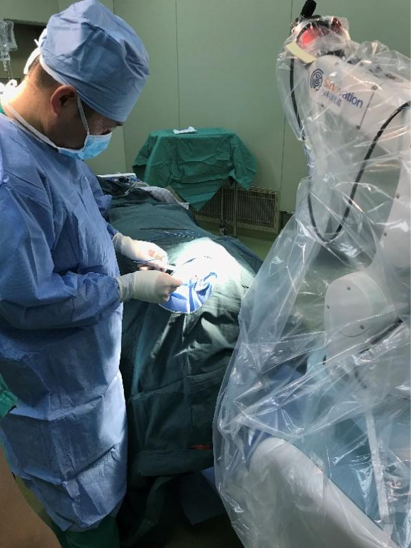 精准,安全,微创,有效,哈医大二院神经外科完成机器人辅助下治疗脑干