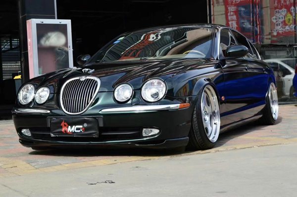 捷豹s型stype改装airbft气动避震 低趴姿态"不同寻常"!