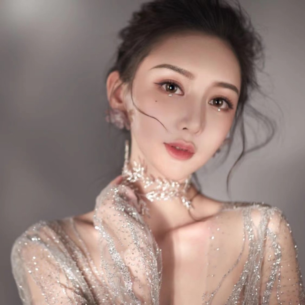 黄晓明绯闻女友叶珂旧照被扒离开滤镜颜值大跌被质疑换头