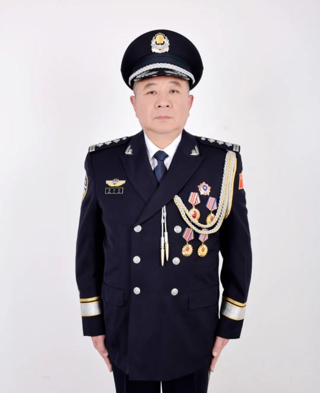 【全国优秀人民警察】黄大庆:披荆斩棘 只为"天下无贼"