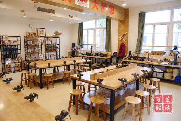 劳动课程会做木工活的美食家才是师上好少年