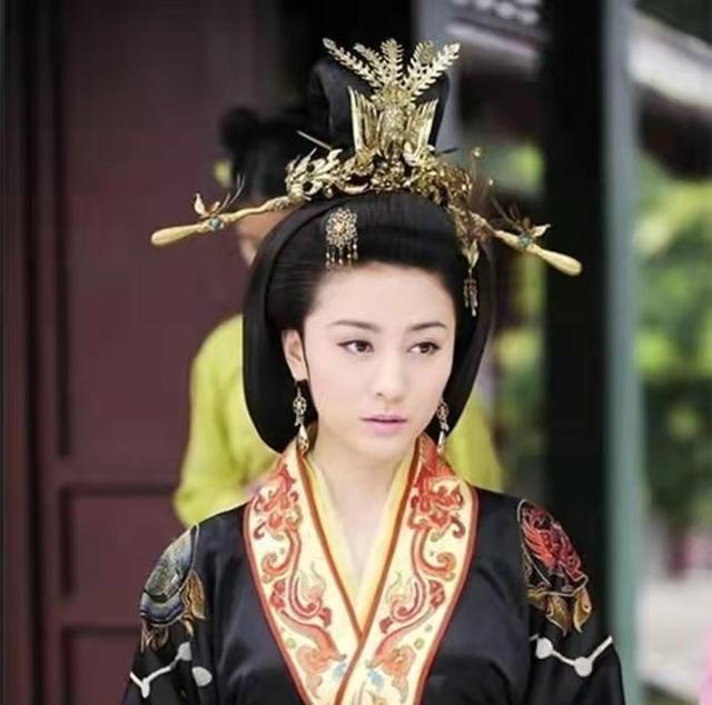 越王勾践和王后雅鱼,在吴国共同经历屈辱,为何复国后雅鱼自杀?