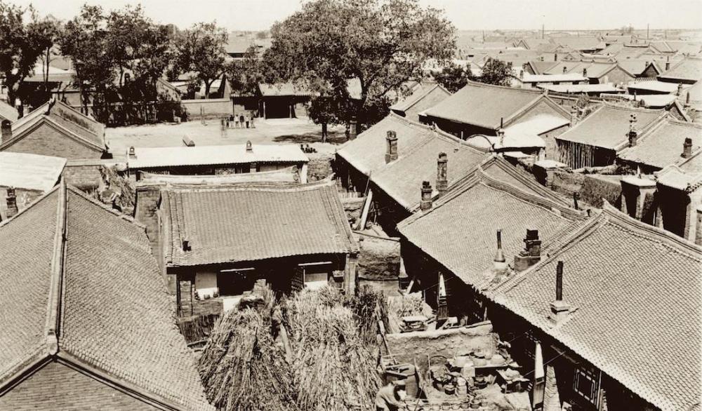 清朝宣统二年(1910年,满铁最大的奉天驿(沈阳站)车站建成