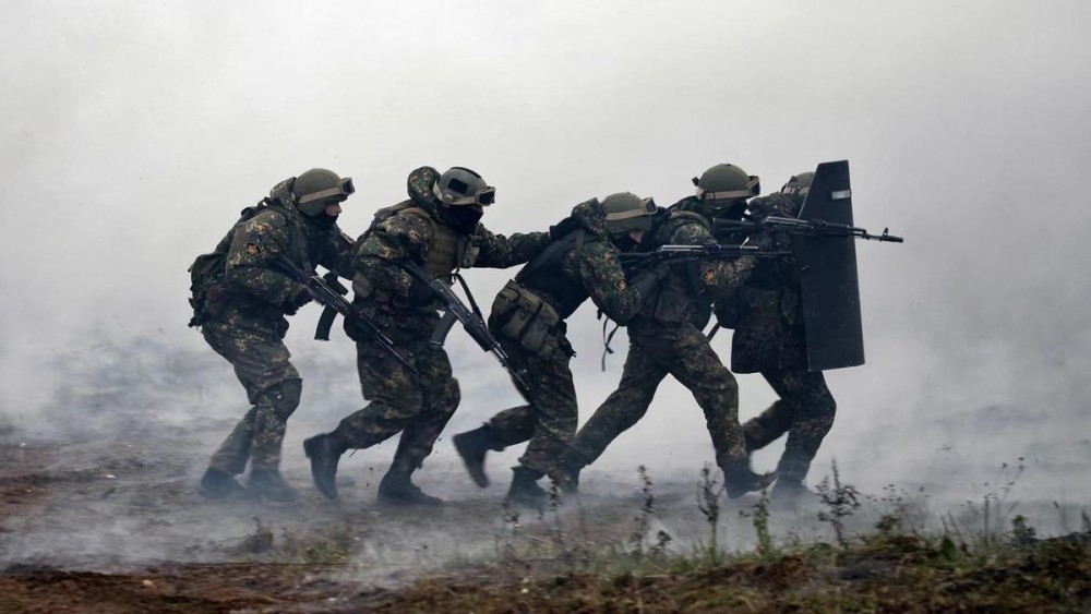 冲突第93天，俄军拿下95％的卢甘斯克，乌大使内涵德国送武器慢落雨杉2023已更新(哔哩哔哩/网易)