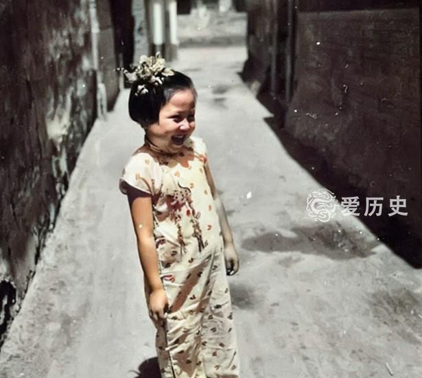 端午节也被称为女儿节民国时北京城里被打扮得花枝招展的女孩们怎么找带货主播合作渠道