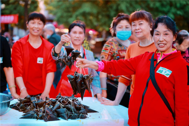"烟火端午 粽子飘香"城武社区居民欢聚开展端午节主题活动