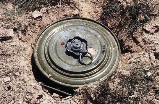 地雷便宜又好用,为何被各国抵制?|循迹晓讲