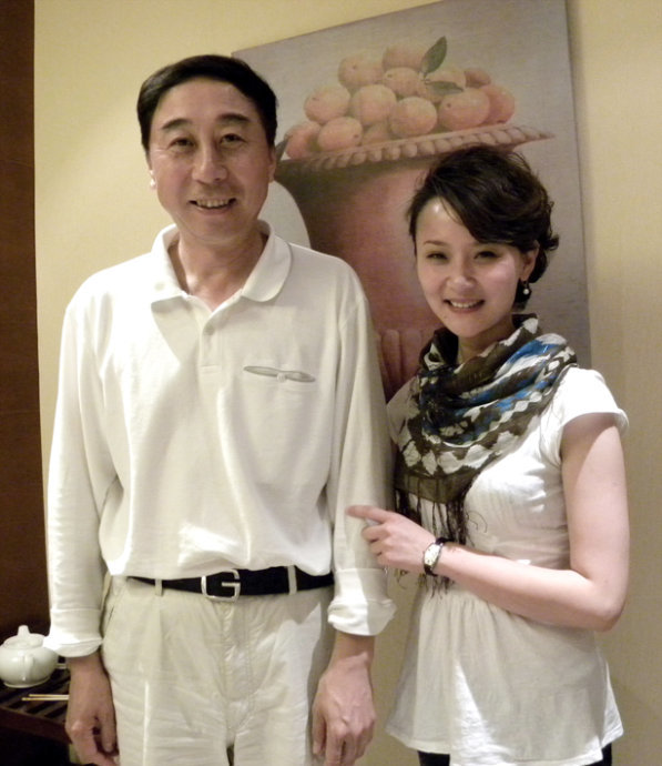 艾慧:结婚40年被冯巩宠成宝,用智慧化解婚姻危机,旺夫又旺子!