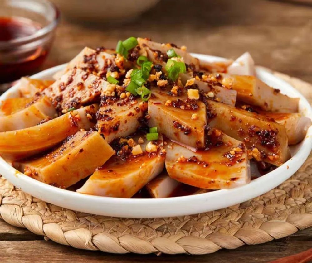 酒托我见过但碗托难道要骗我多吃一碗饭