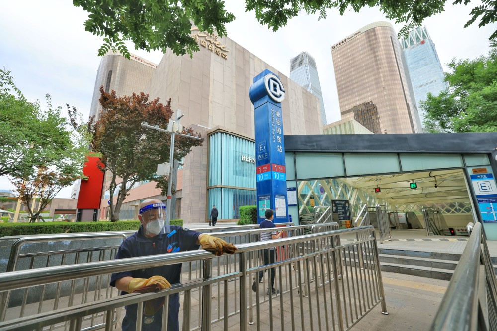 封站25天后北京地铁四惠站迎解封记者探访