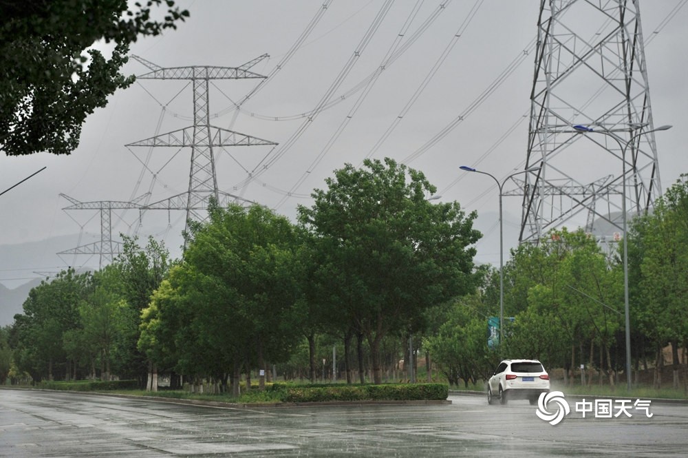 北京大风骤起西部地区伴有较明显降雨蝴蝶英语怎么读