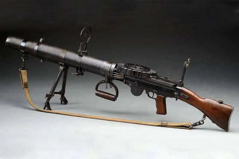 M1941强生轻机枪图片