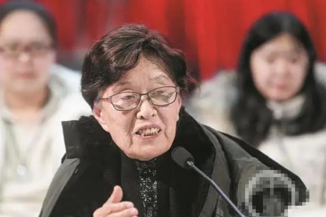 閻肅:和妻子恩愛55年,幫兒子娶小15歲嬌妻,千萬遺產換不來安寧