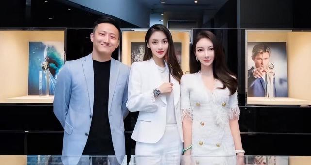 黄晓明被曝还有一个孩子,绯闻女友叶珂曾跟baby一起拍照