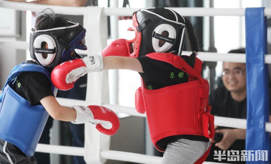 青岛萌娃运动会欢乐嗨翻天