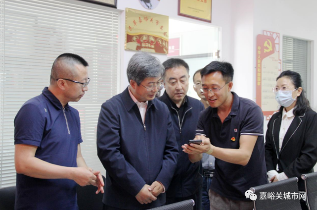 王荣才赴我市自媒体企业开展调研