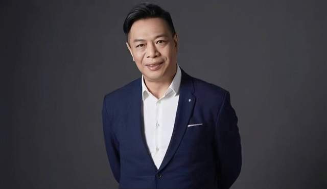 香港知名男星李健仁宣告复出!