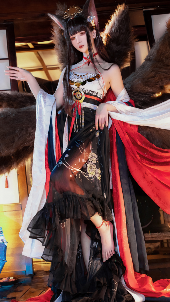 cos:碧蓝航线凰cos正片@拼音音