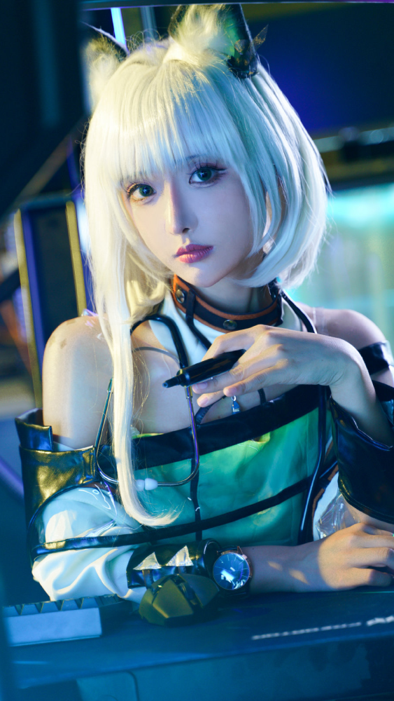 cos:明日方舟凯尔希cos正片:@紫氯氯_腾讯新闻