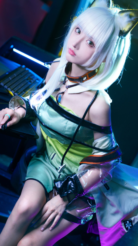 cos:明日方舟凯尔希cos正片:@紫氯氯_腾讯新闻