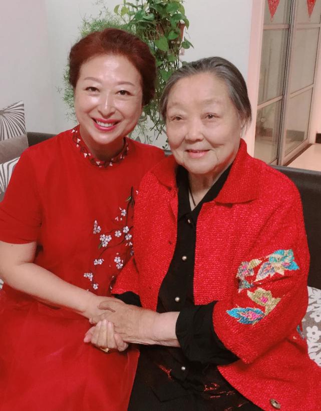 豫剧大师马金凤仙逝,享年100岁,曾拍三部电影,是永远的穆桂英