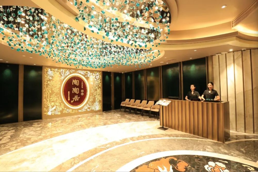 热卖7年的招牌菜推翻重做陶陶居哪来的底气