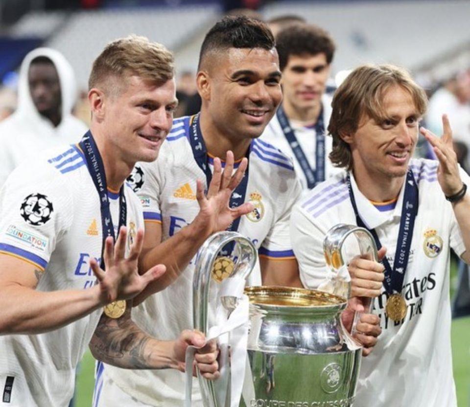 这场比赛之后,皇马典礼中场的历史地位稳压哈白布了_腾讯新闻