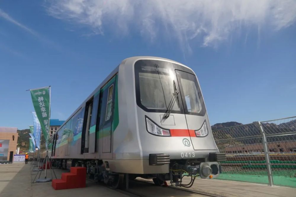 刚刚青岛地铁4号线实现双通