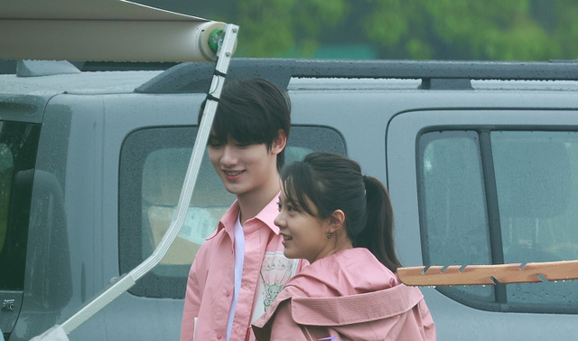 《花少4》官宣定档!杨幂赵今麦同框养眼,刘敏涛加盟看点足