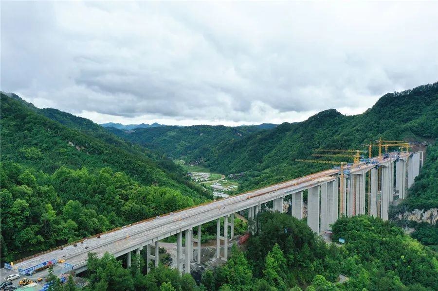 金仁桐德余高速公路建设有新进展