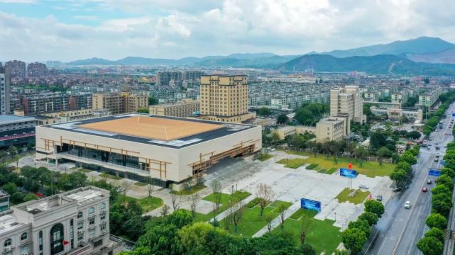 临浦体育馆全民健身惠民开馆仪式暨临浦镇趣味运动会举行