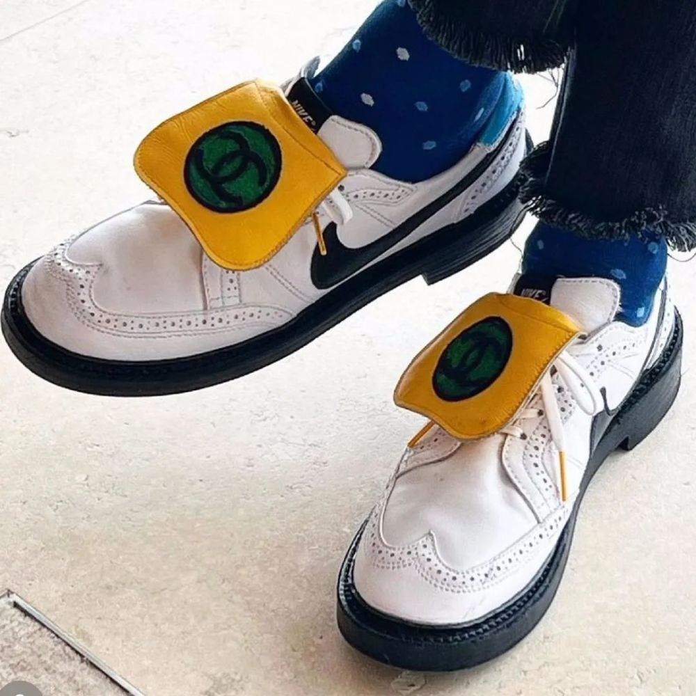 权志龙新鞋子更多细节图来袭:_腾讯新闻