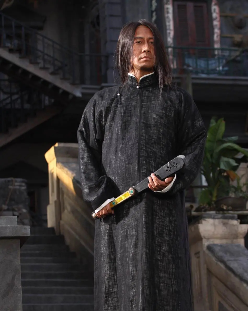 满血刘郁白能否打败阎孝国三刷十月围城后我知道了答案