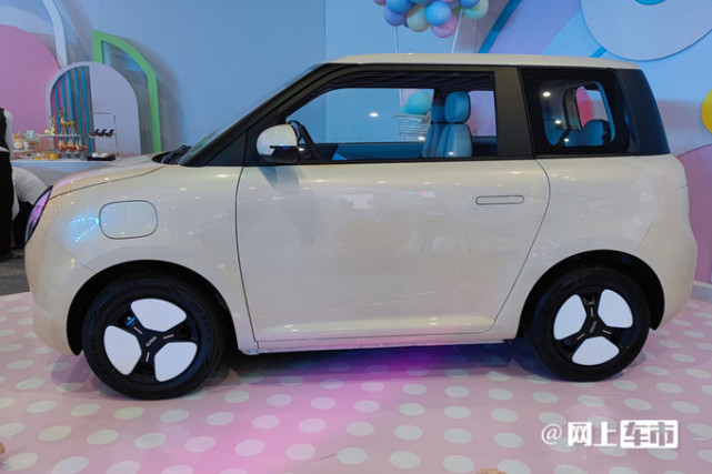 长安版"miniev"价格曝光!10天后上市,比宏光mini大一圈