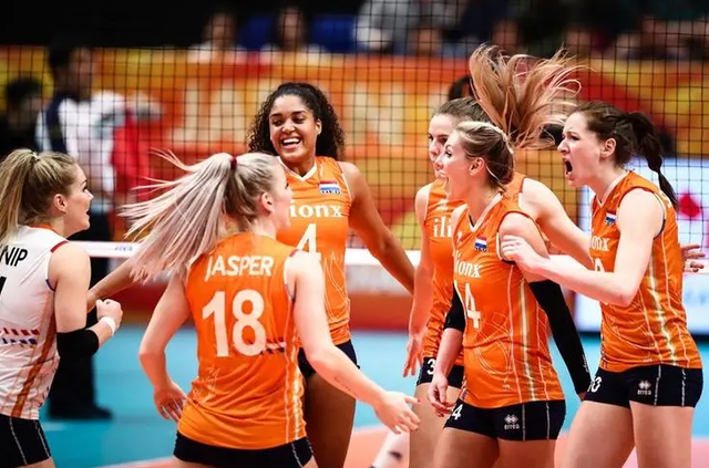 荷兰女排公布参赛名单2核心缺席恐被中国横扫蔡斌有望开门红