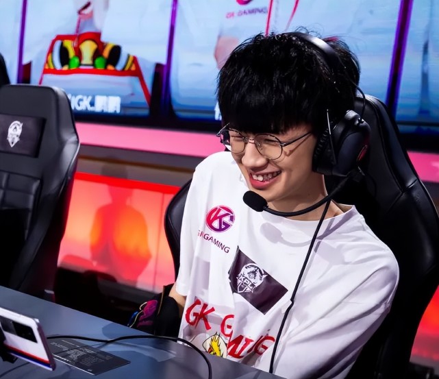 gk梦岚有多强仅用四个射手打上巅峰第一妖刀都不得不服