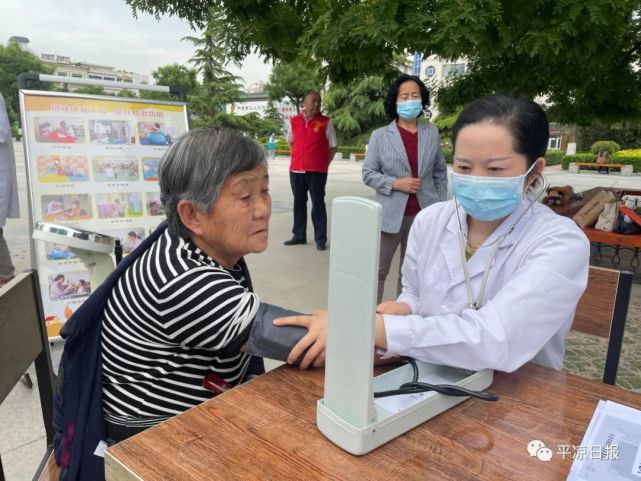 喜迎二十大同心护未来平凉市未成年人保护宣传月活动正式启动