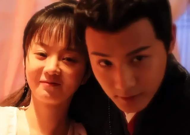 郑业成与胡意旋甜蜜双排恋情疑似从20年开始被发现后急忙销号