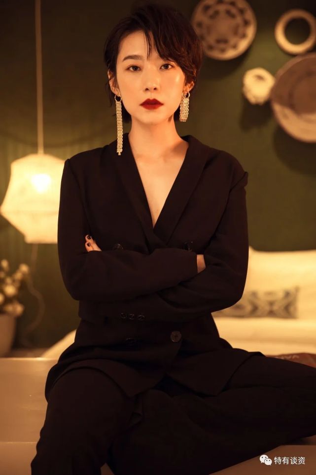 专访对决吕晓霖不断变脸不停对决