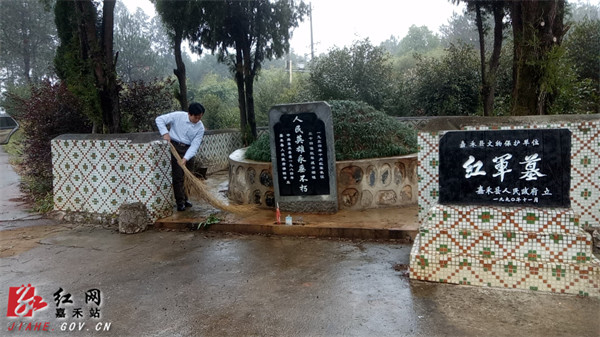 与国民党军队李云杰部遭遇,34名红军战士牺牲