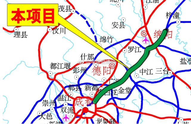 得意地笑京昆高速复线成都至绵阳段来了当地百姓有福啊