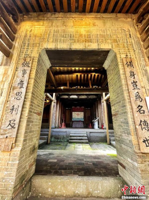 探访爱国高僧圆瑛法师出生地:爱国精神代代传_腾讯新闻