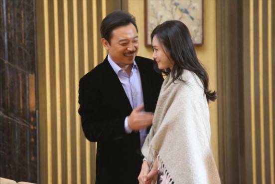 40岁娶妻生子,50岁走红演主角,张晞临老来得子的婚姻很幸福_腾讯新闻